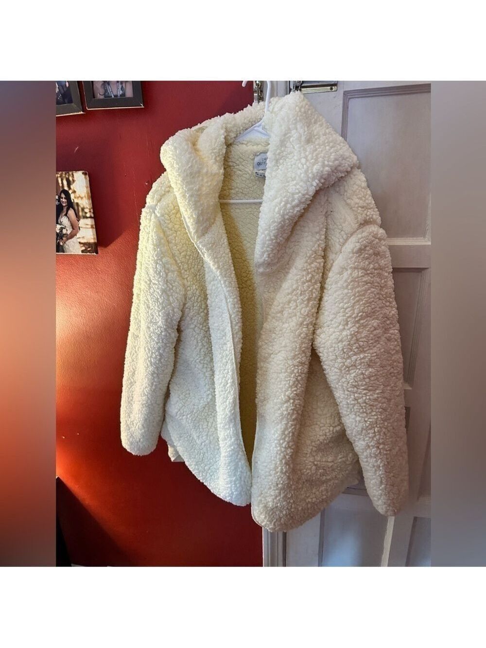 Urban Outfitters Oversized M/L Hooded Open Fluffy Sweater Jacket - Picture 7 of 9